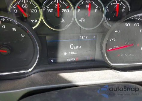 2020 Chevrolet Silverado C1500 Lt z USA, uszkodzony, nr VIN 1GCRWCED0LZ314377